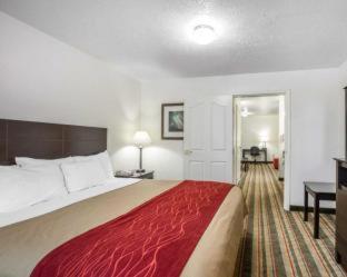 Western Inn Visalia